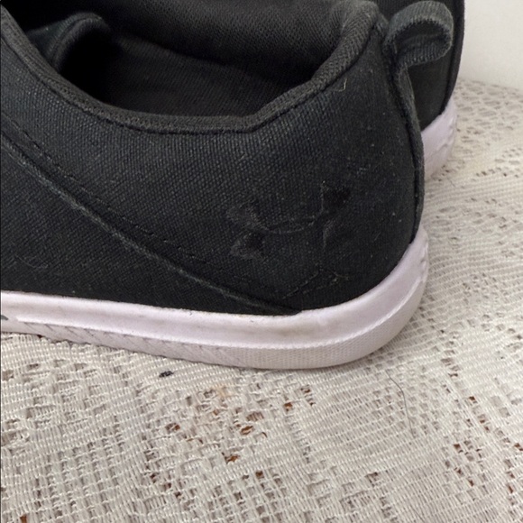 Under Armour Street Encounter IV canvas slip on black sneakers shoes sz 7.5 - Picture 5 of 7